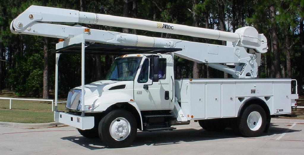 International Altec Bucket Truck